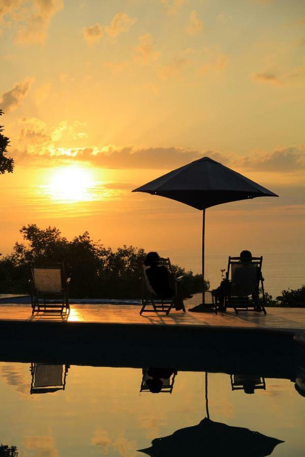Mantaraya Lodge Puerto López 외부 사진